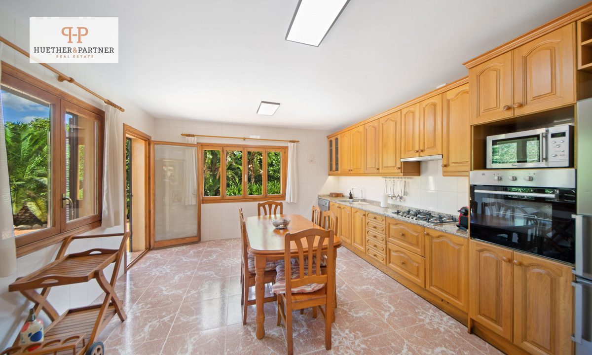 5c5b2ee2-5e70-4a18-a14f-e645ef0291a0