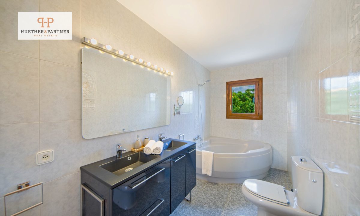 f92f78ba-8a34-42f9-ab68-f39d17df6821