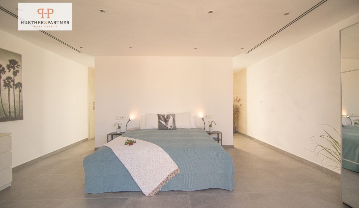 d6129dc6-6ce2-42aa-bebf-a8bb20daafdb