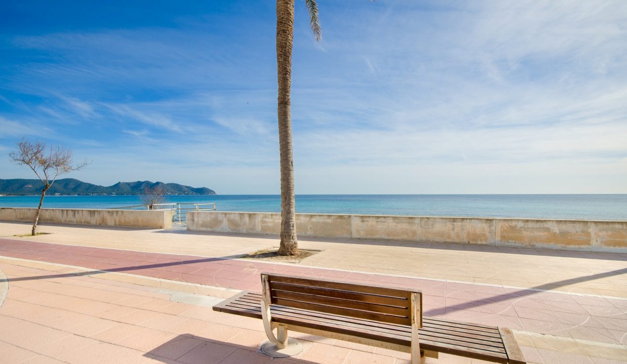 Cala Bona Paseo Maritimo