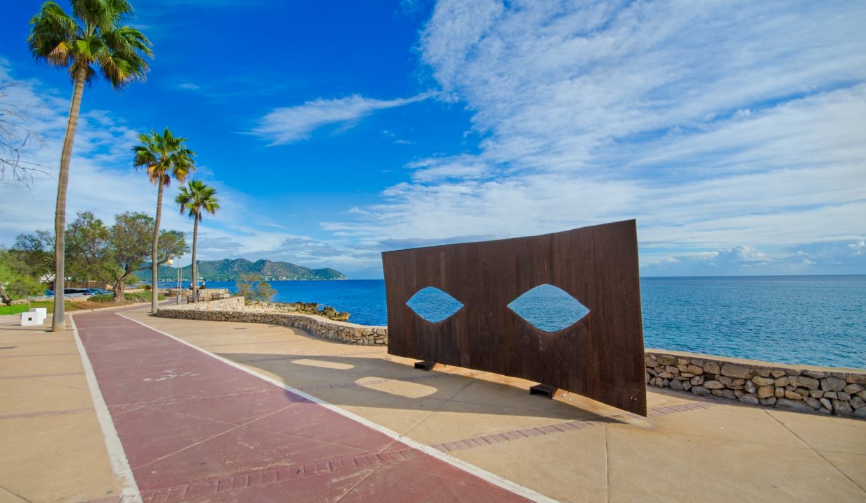 Cala Bona Paseo Maritimo