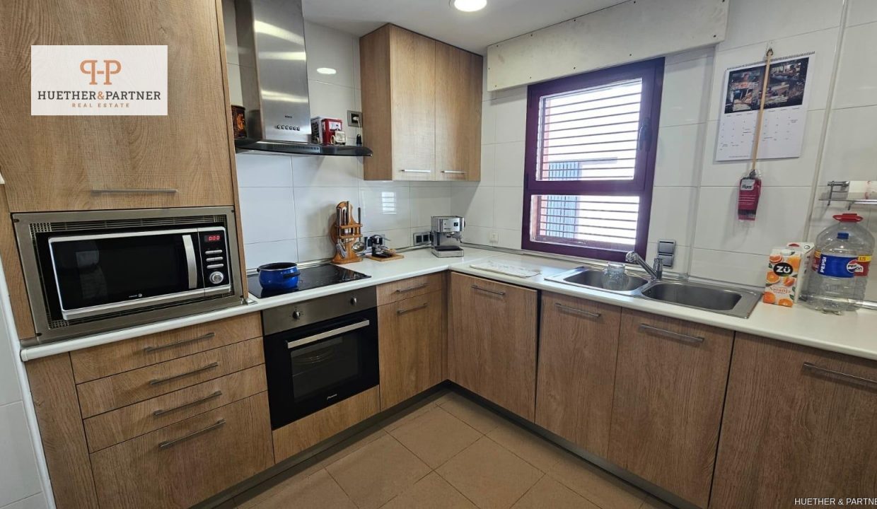 81c8b608-cd96-4753-9cf4-39e4a927dcc5