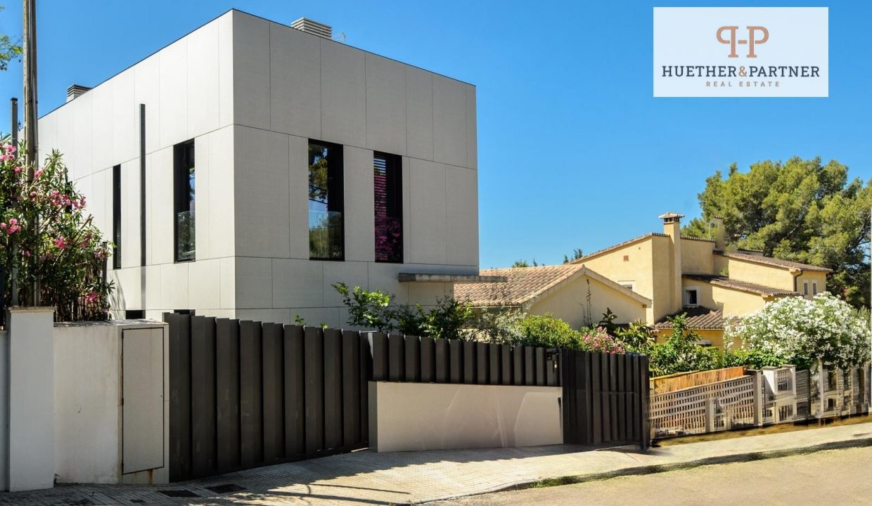 0f57715a-4fa0-4b78-bb3a-39b5b54e911b