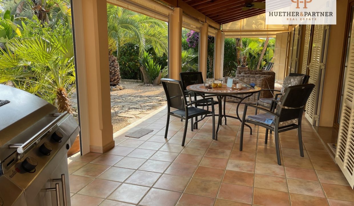 dd837504-9e26-4a74-bf48-fd10867122a4