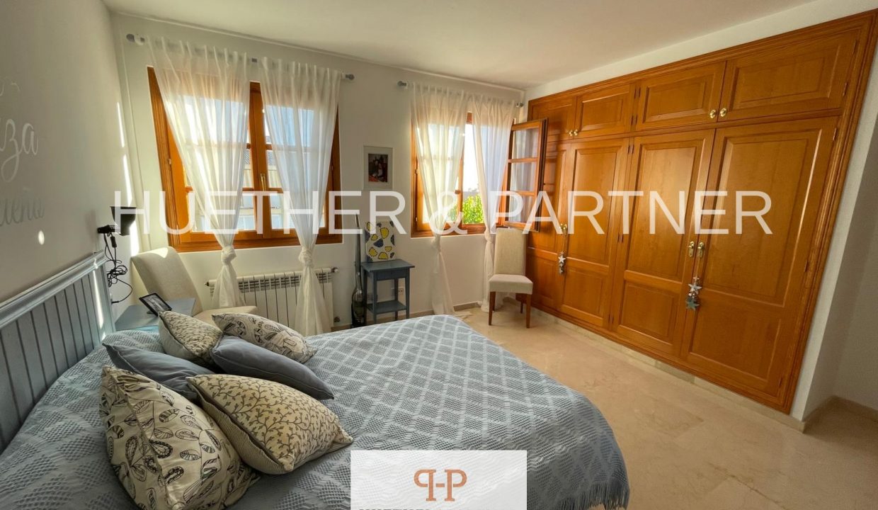 d20067d7-9b50-4ae9-a5b7-977fc2b39277