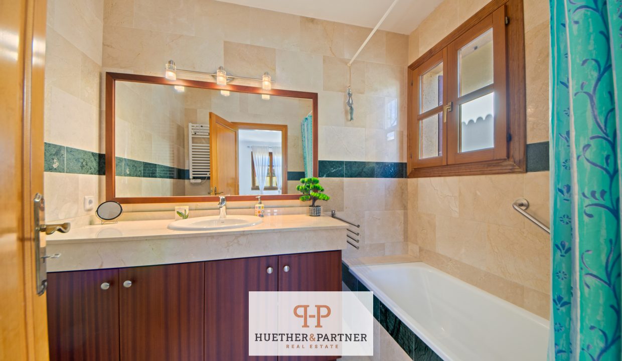 5892dc16-15ab-42a3-a08a-ceb5282bba59