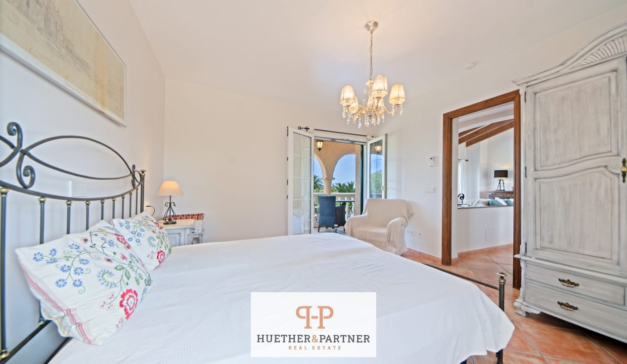 f3cc274a-39c4-45e3-b957-2b9f52c90714