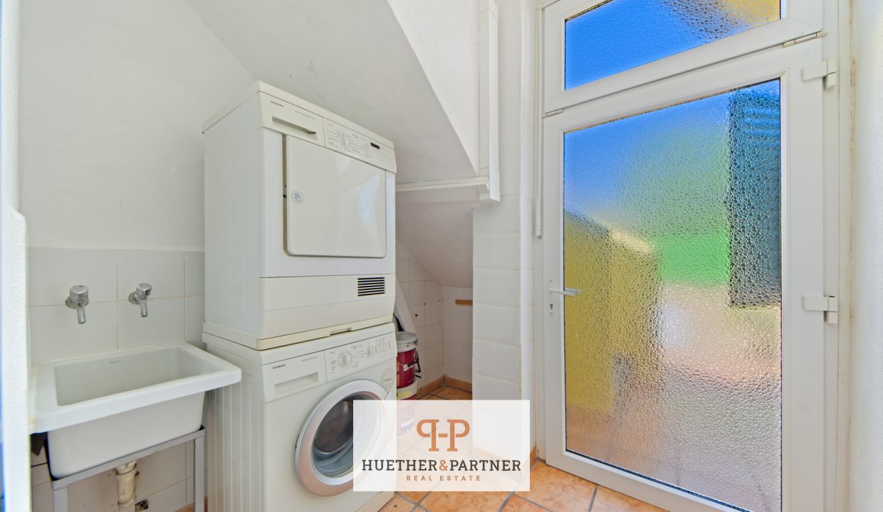 3889d688-5741-4628-b5b4-e1200f173ddf