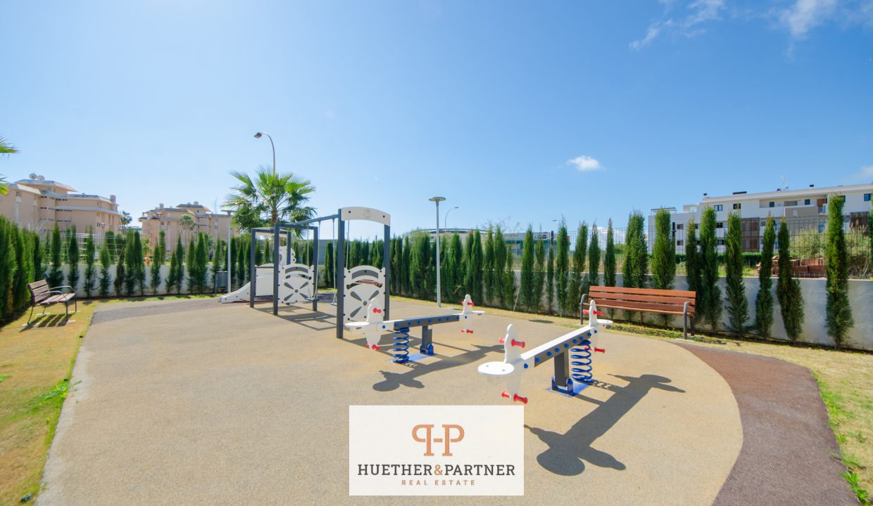 5d2c5dd5-171f-4885-bca7-67f8c9143bda