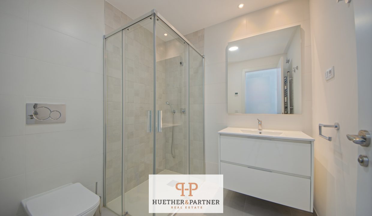 88f19428-4666-4466-b533-7f71d262e7d4