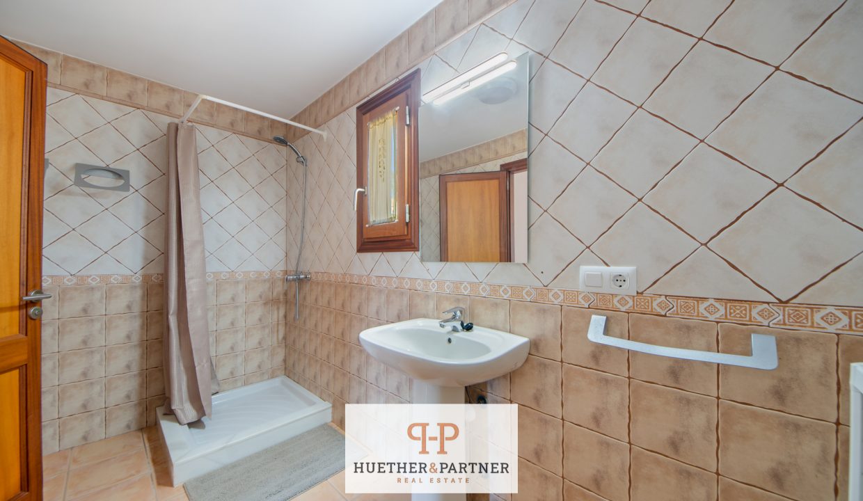 b8315080-dab7-4360-a7f9-cb59c0715024